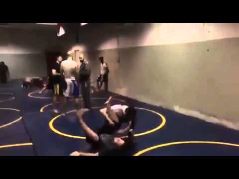 MVT - mixed martial arts camera iphone 8 plus apk