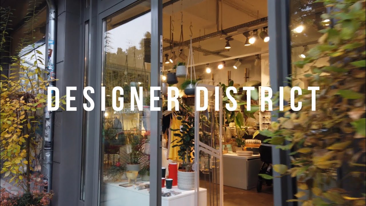 [4K] Designer District of Berlin in autumn (Relaxing sounds, walking in the rain) (Herbst)