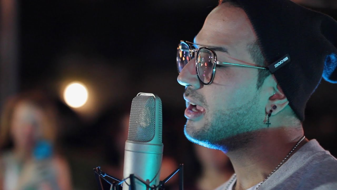 Homenaje a Carlos Vives (Cover) Robbie Guerra