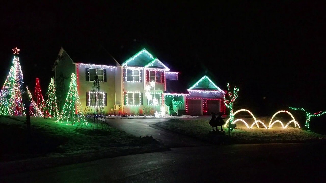 Carol of the Bells Christmas Light Show Hathaway Family Holiday