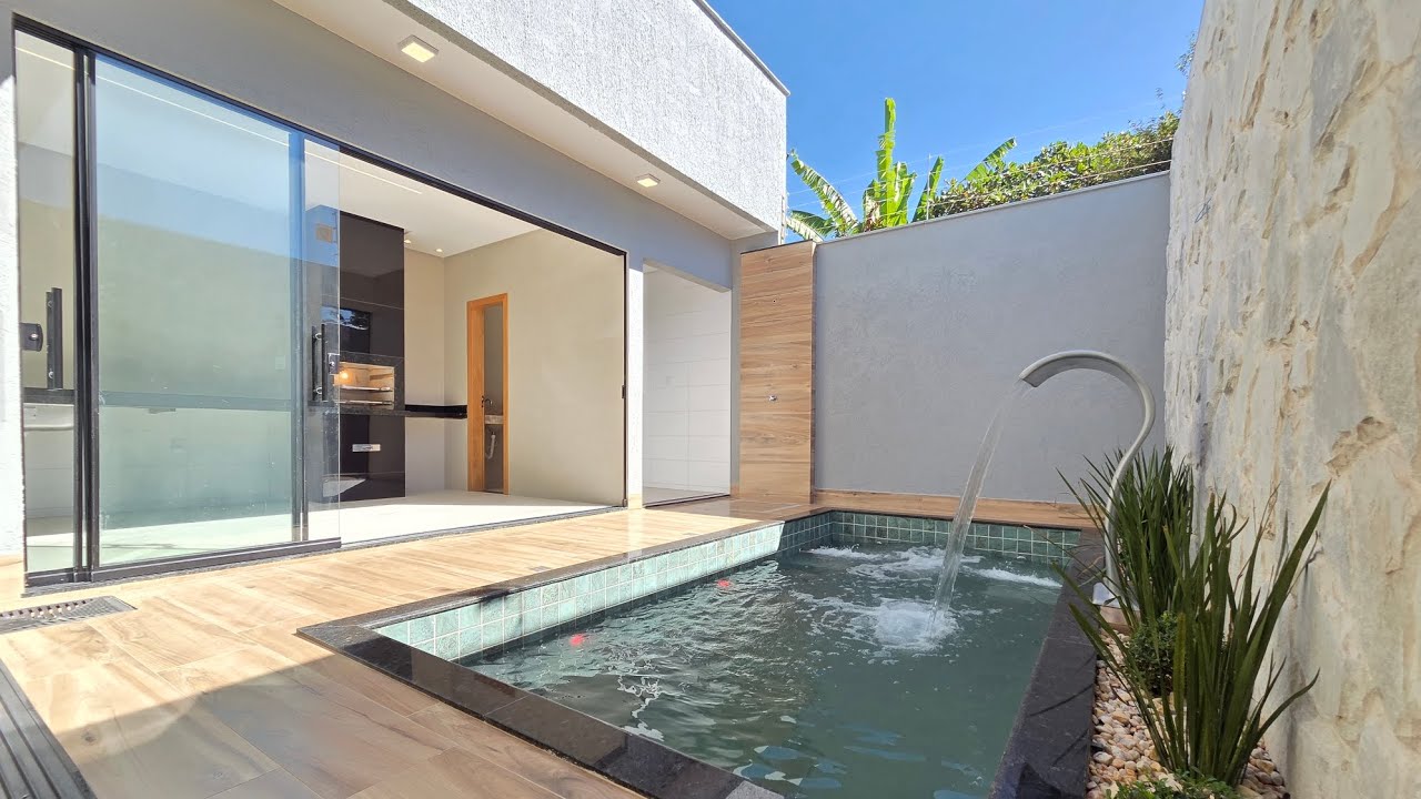 CASA À VENDA NO BAIRRO CARDOSO, 3 SUÍTE,  PISCINA COM AQUECIMENTO SOLAR, APARECIDA DE GOIÂNIA GO