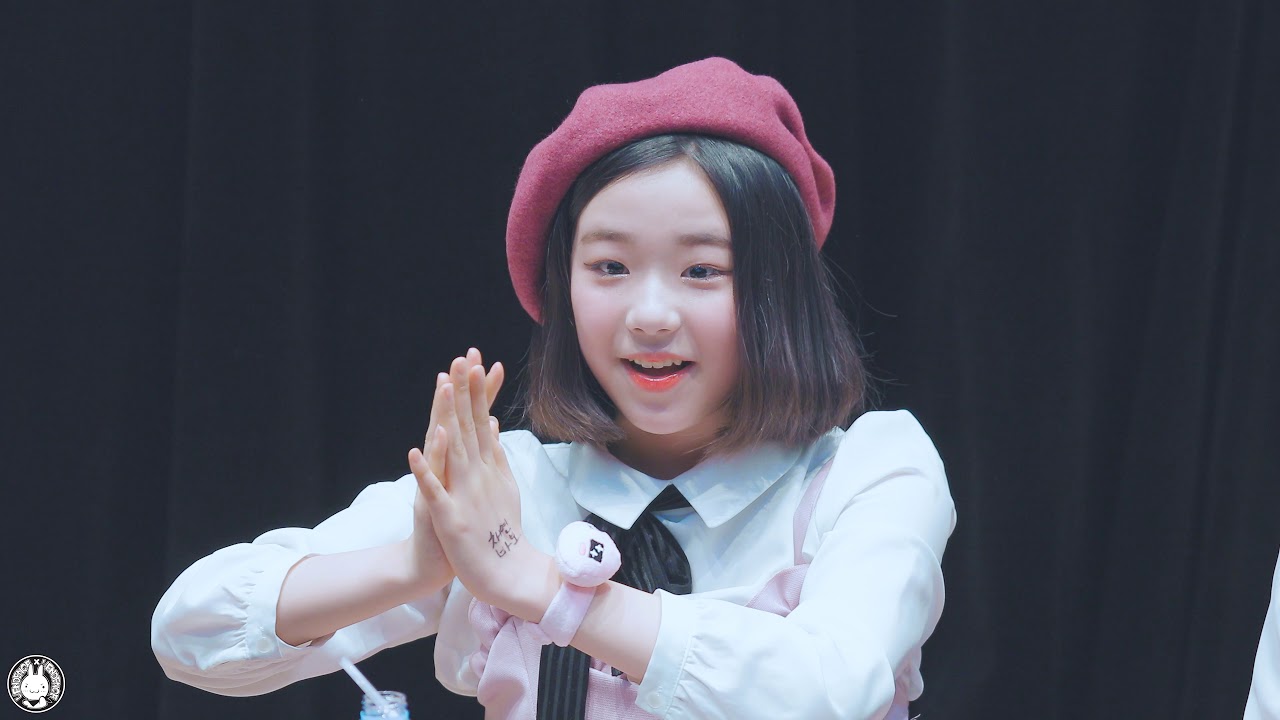 [4K] 180114 버스터즈 채연 직캠 '팬사인회' Busters Fancam @1집 상암 팬사인회 에스플렉스센터 By 벤뎅이