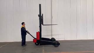 Ronli Terrain Pallet Stacker