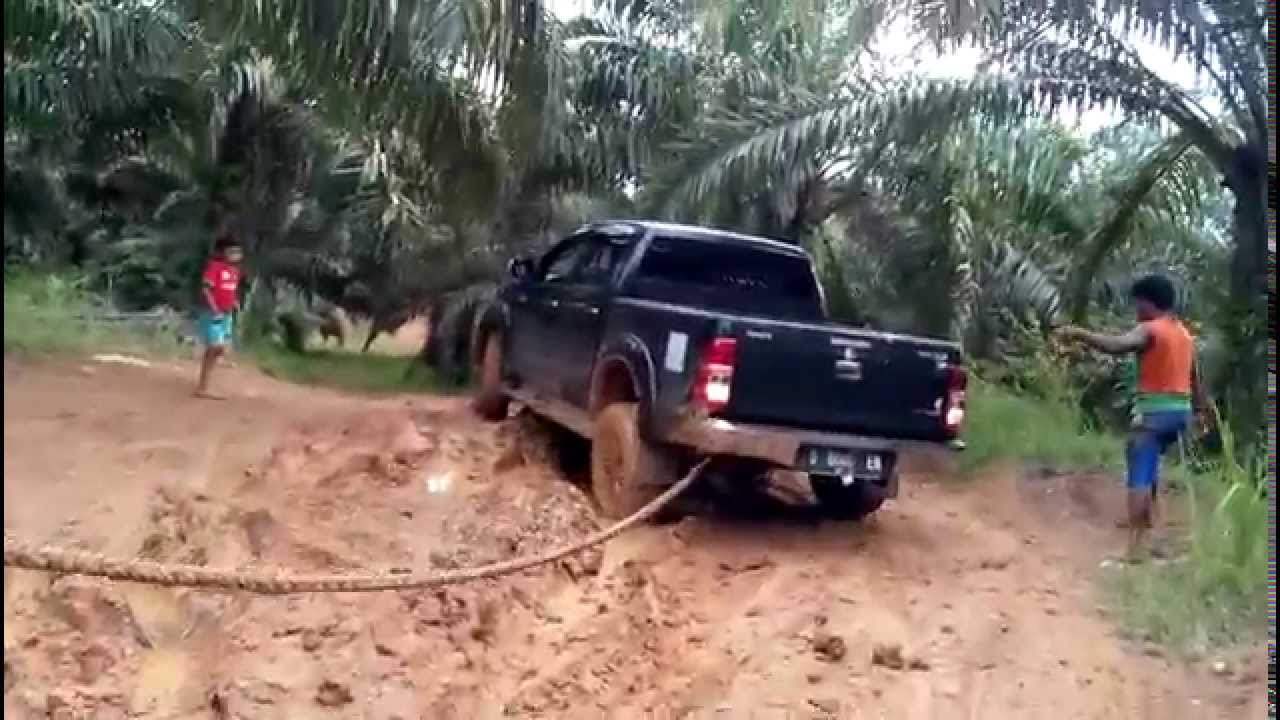 Gambar Modifikasi Mobil Hilux  Modifotto