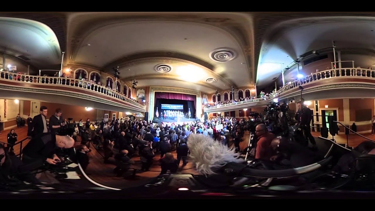360° view of Bernie Sanders' rally in Rochester, N.H. YouTube