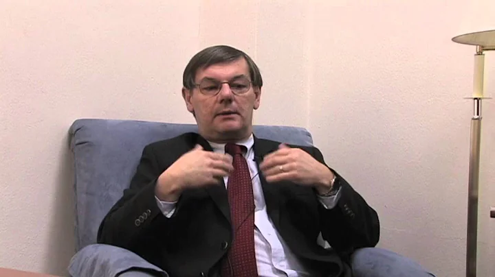 Faculty Feature|Dr. Lawrence Sutton