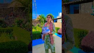 Mansi Sabji Lekar Bhag Gai