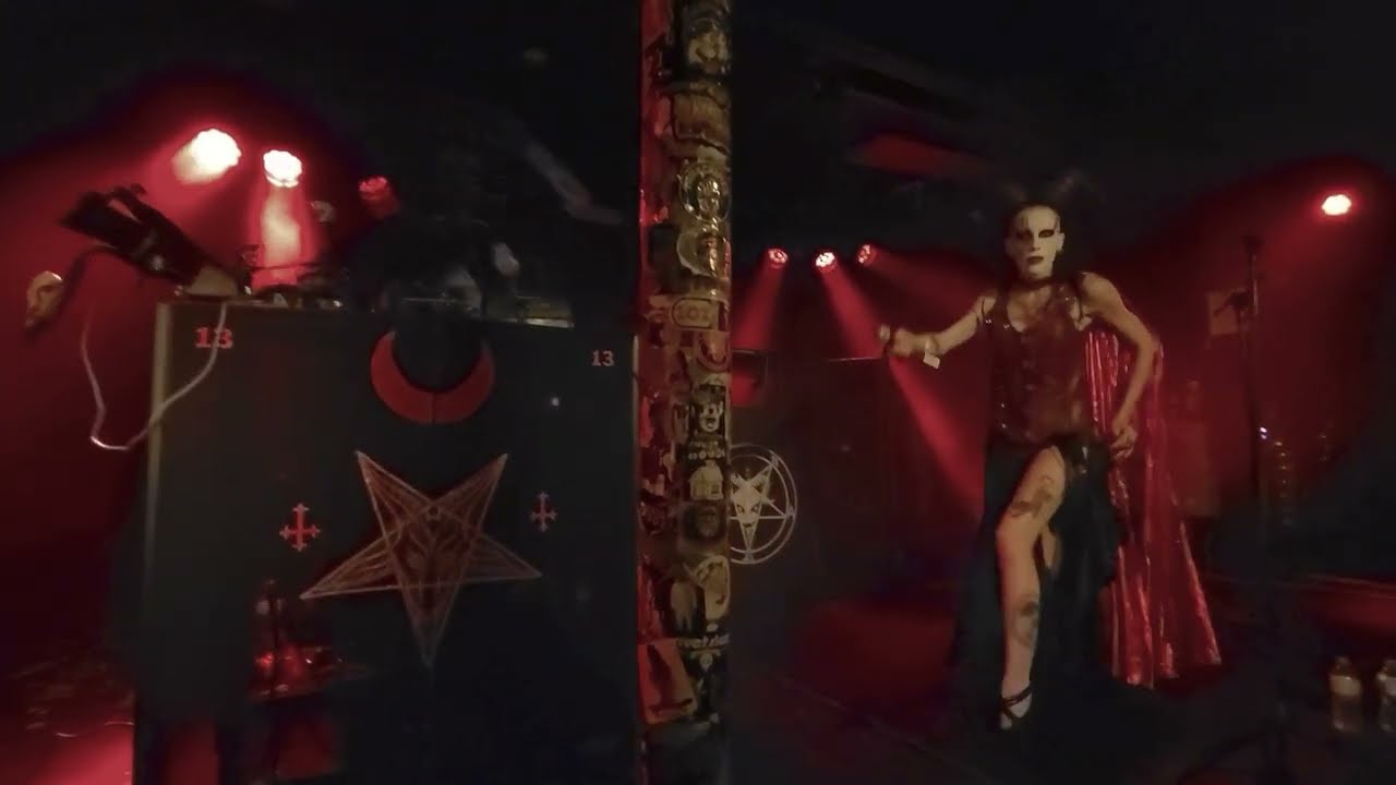 Luna 13 (video 1) - July 30, 2022 - El Corazon, Seattle, WA