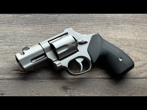 Taurus “Chubby Snubby” .44 Magnum Carry Comp Revolver