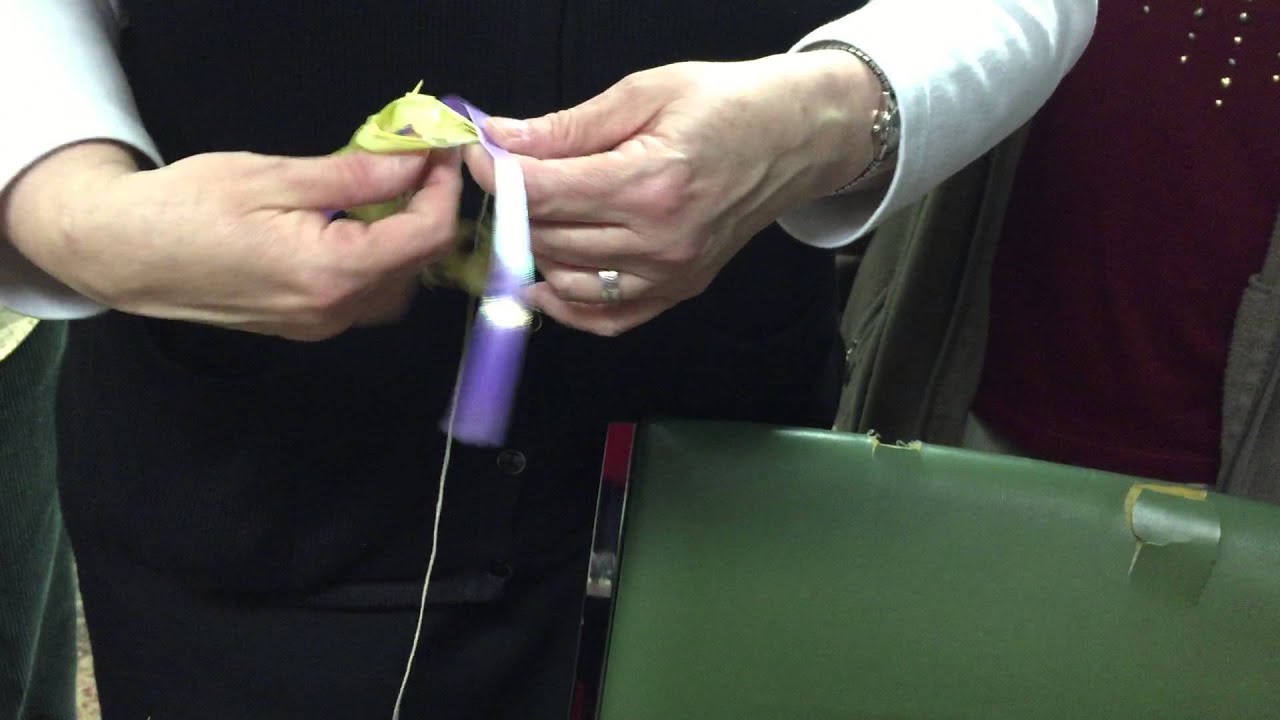 Crown of Thorns Palm Weaving Part 2 Cutting the Thorns YouTube