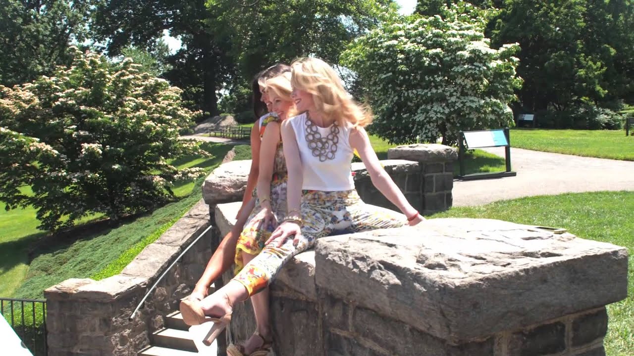 Behind the Scenes with Ali Wentworth, Katie Lee, and Stephanie March