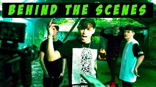 Download lagu 5SOS - EASIER BTS