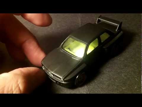 corgi-bmw-m3-e30-customized