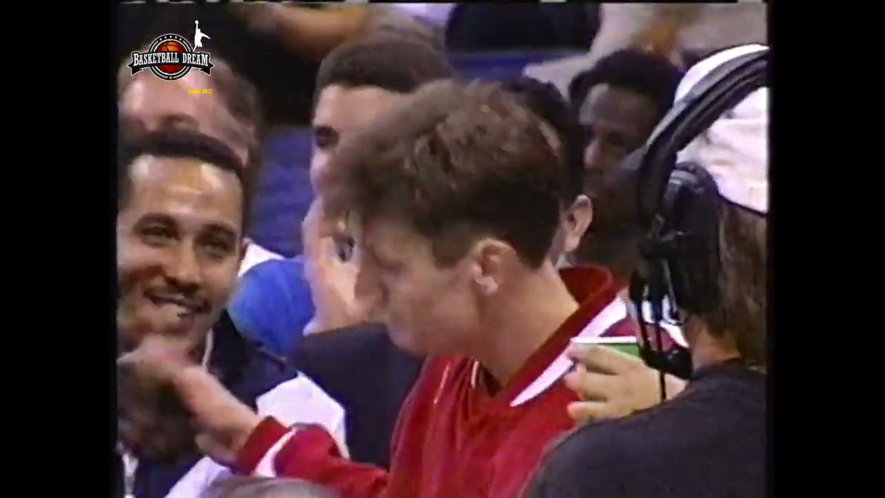Los Angeles Clippers Brent Barry took off from free throw line with warm up  in 1996 dunk contest