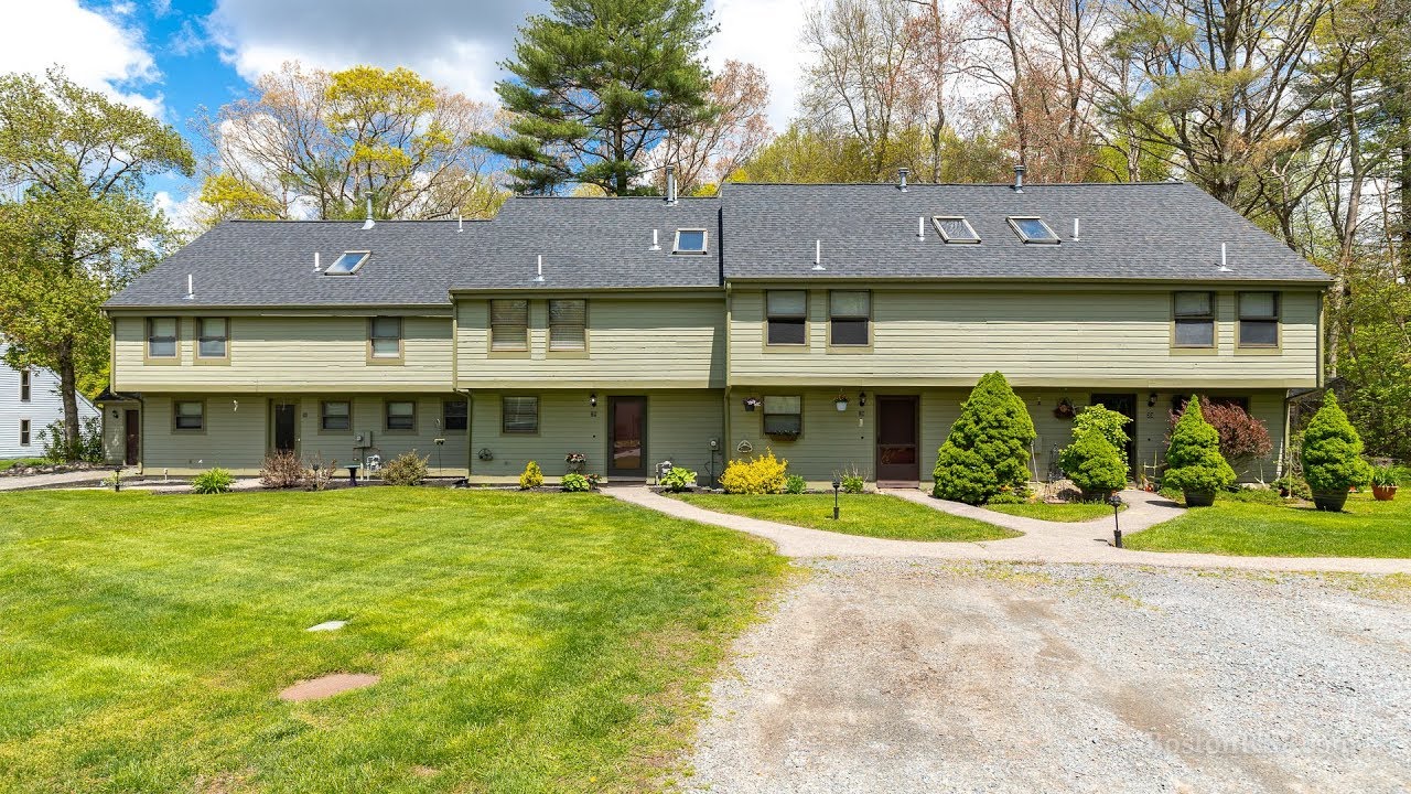 29 Greenwood Village St, South Easton MA - Martha Celli, Tel: 508-735-7240 - YouTube