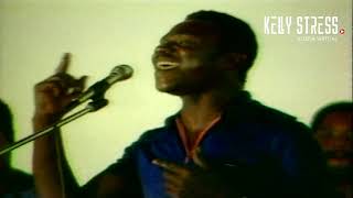 Video thumbnail of "Tony do Fumo - Kalumba"