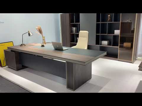 Video: Elegant Looking Office af i29 Buillt helt med genanvendt og regenereret møbel