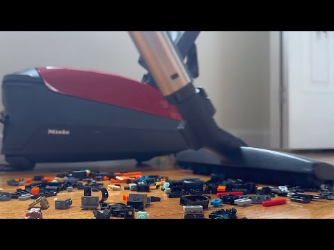 Oh no! Their new Lego car set was left out! Vacuuming the bedroom with the Miele🥰