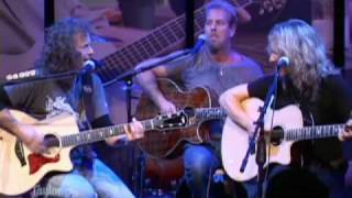Video thumbnail of "Shaw Blades "Don't Tell Me You Love Me" - NAMM 2009 with Taylor Guitars"
