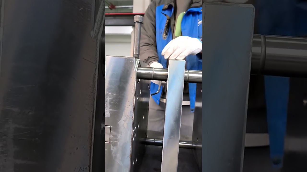 Ensuring Stability: The Mold Bolt Installation Process 