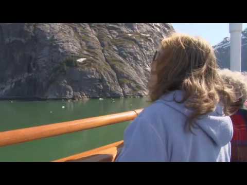 Tracy Arm Fjord - Golden Princess - May 12, 2009