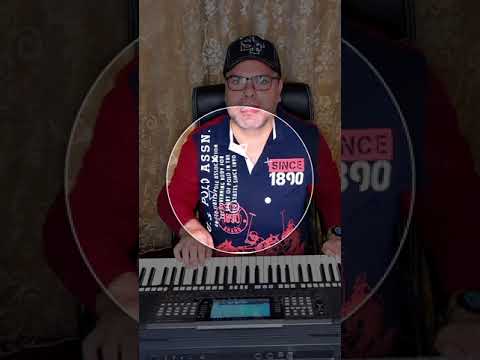 بقول عادي حاله للنجم تامر عاشور