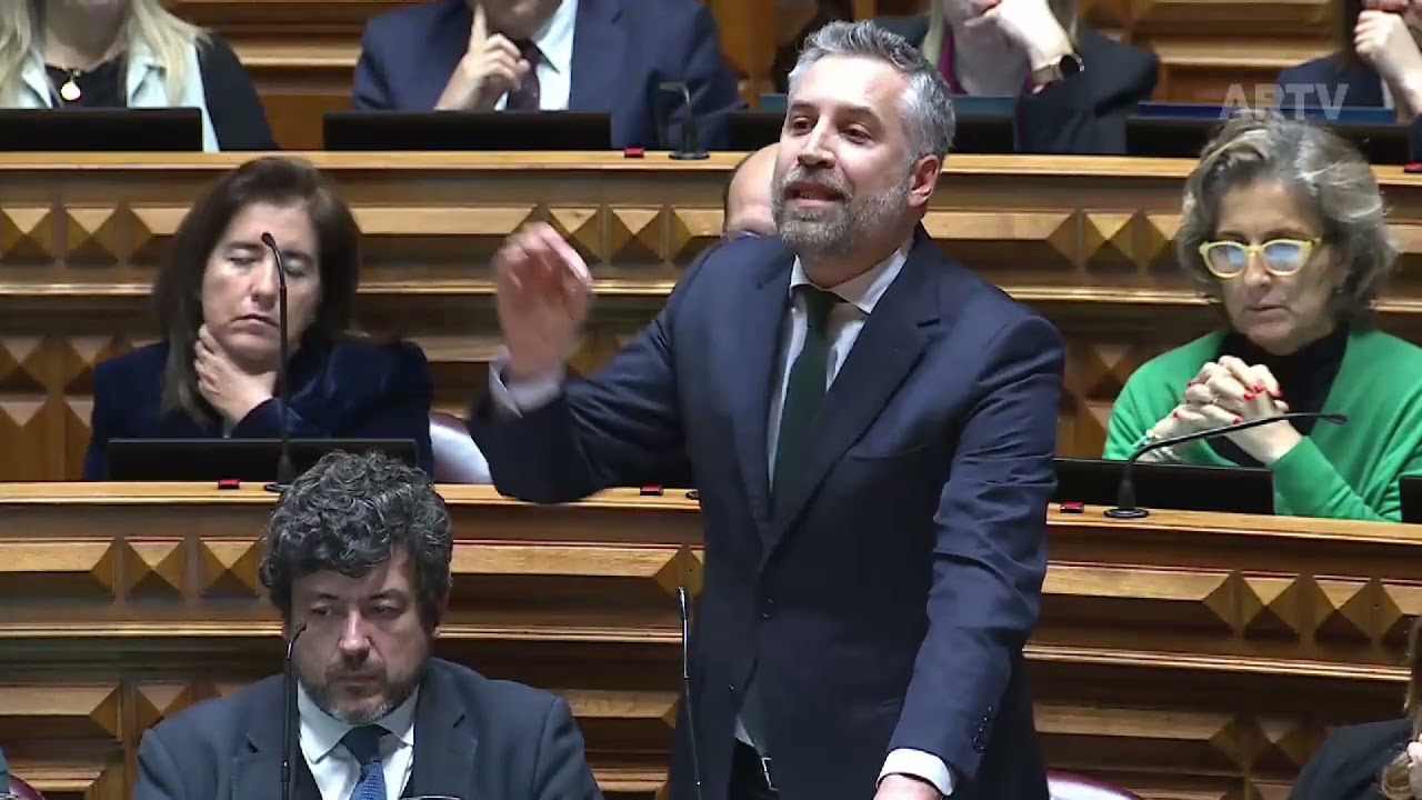 15-01-2025 – Debate quinzenal com o Primeiro-Ministro, Luís Montenegro | Pedro Nuno Santos 2ª