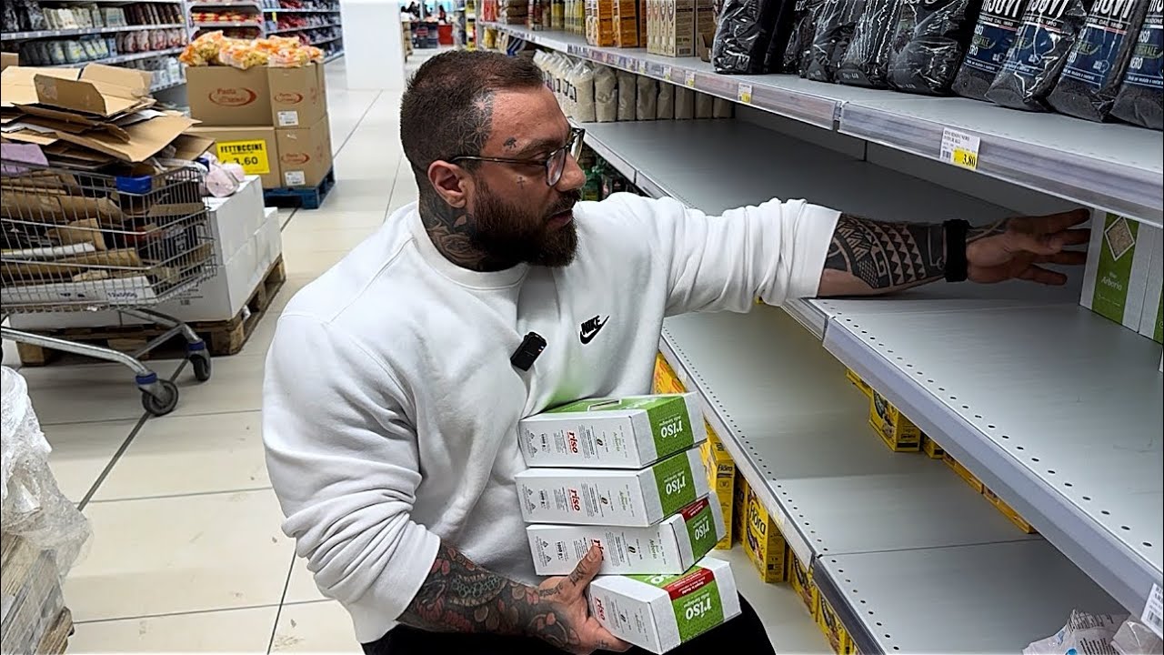 Al supermercato con MARCO SARCONE - La spesa di un BODYBUILDER PROFESSIONISTA (bulk season)