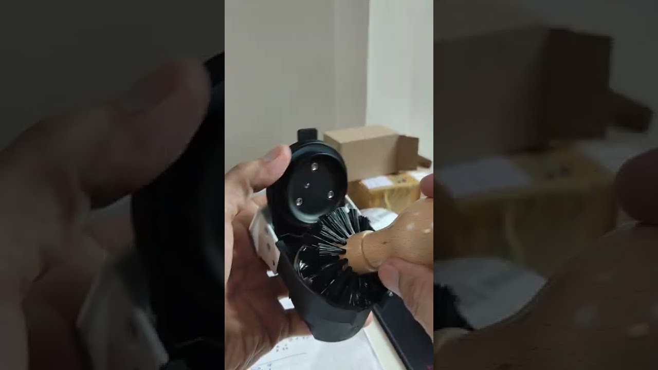 Brush On and adapter GB2