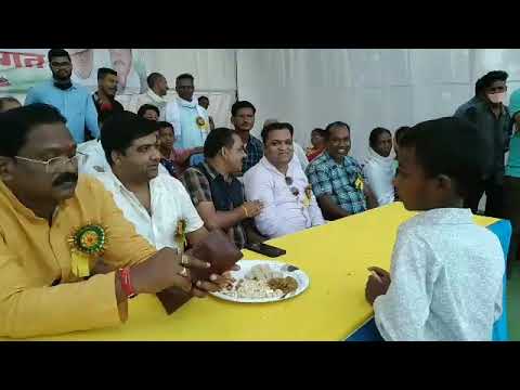 Ambikapur: जब मंत्री जी के स्वागत में बच्चे ने गाया ‘बचपन का प्यार’ गाना.......देखिए Video