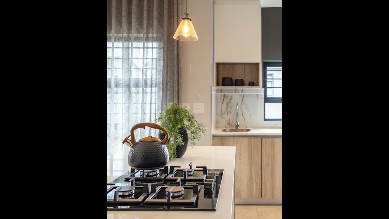 Cascades Waterfall Secret Sound