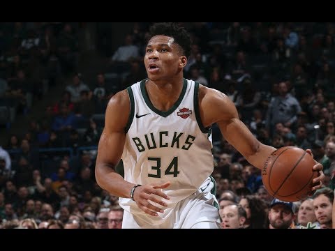 Giannis Antetokounmpo 15 Points vs Hawks | 2.13.18