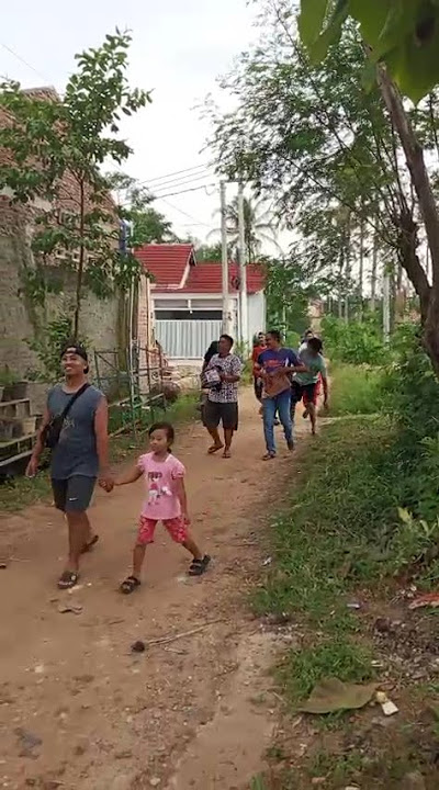 Menabuh Genderang Perang..!!! 😱@marinikurniasusanti6009 #tabuhan #lomba #lombaagustusan #hutri