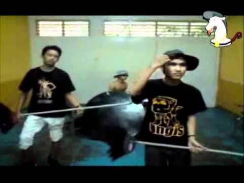 SKAK..!! BeLINK 182 - SI TOYING