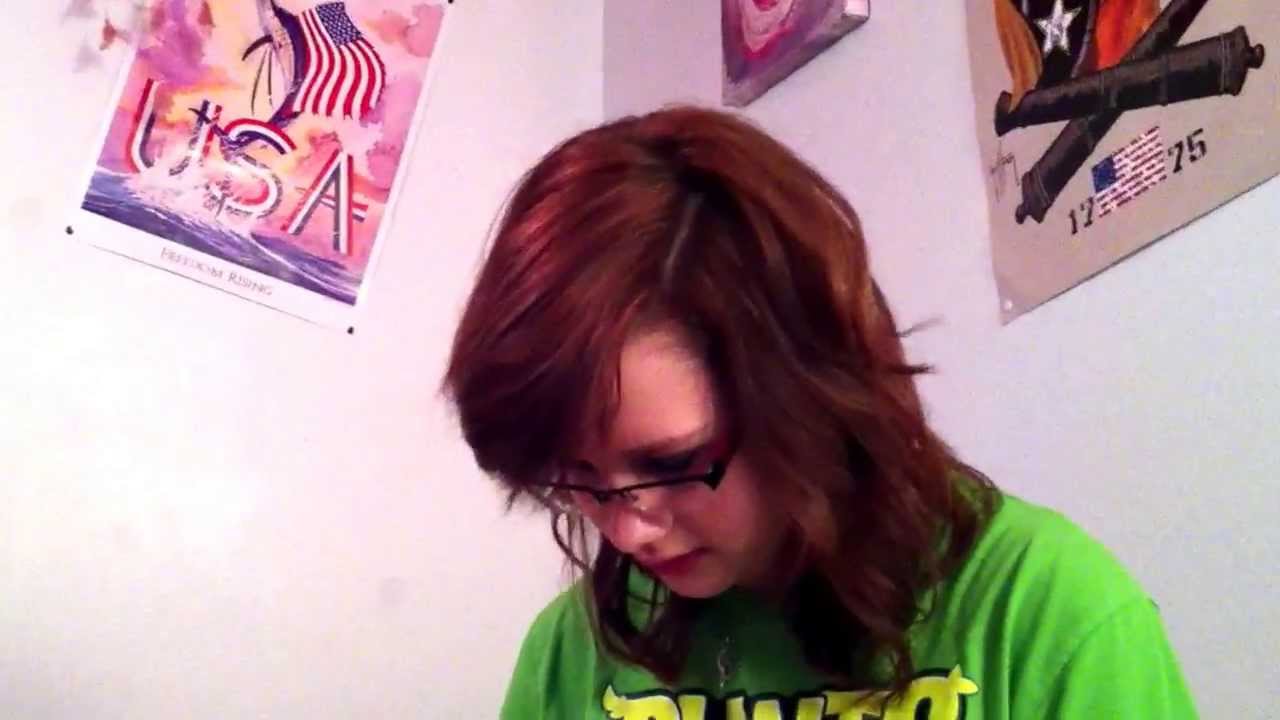 Prom clutch essentials