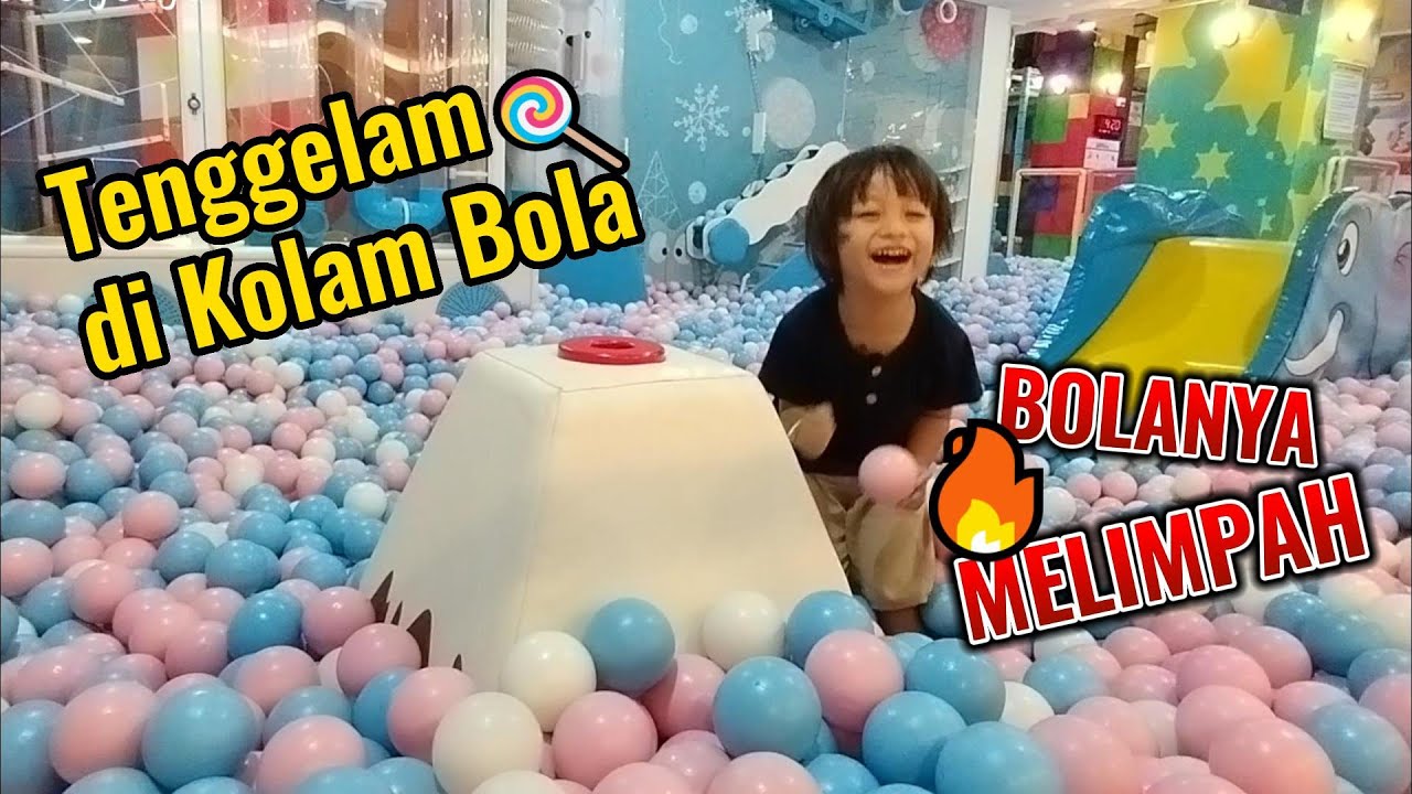 TENGGELAM DI KOLAM BOLA KIDZILLA PLAYGROUND MALIOBORO MALL YOGYAKARTA | BOLANYA BANYAK MELIMPAH