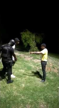 indoda engadubuleki unyakaza iskibha kuphela bukala