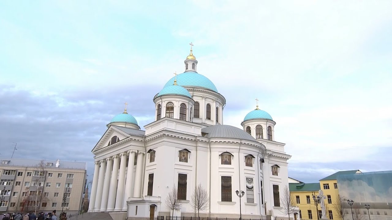 Божественная литургия 4 мая 2025 года, Казанский кафедральный собор, г. Казань