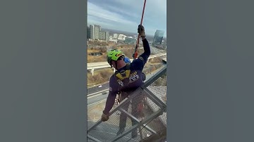 Rescue Crews Scale High-Rise to Save Stranded Window Cleaners in Virginia #shorts