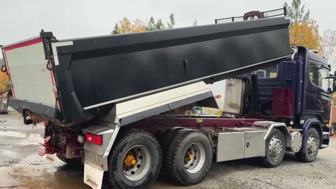 Lastbil med schaktflak 8x4 SCANIA R730