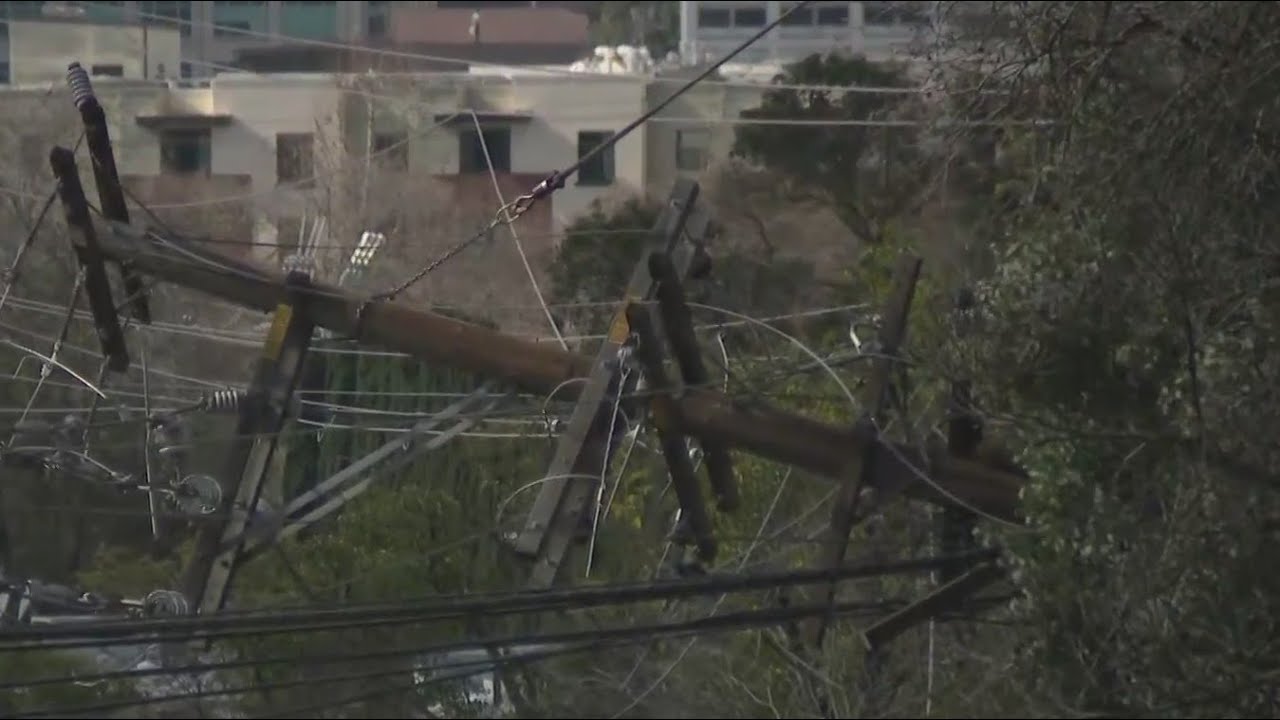 Bay Area cleans up from aftermath of atmospheric river storm Sunday ...
