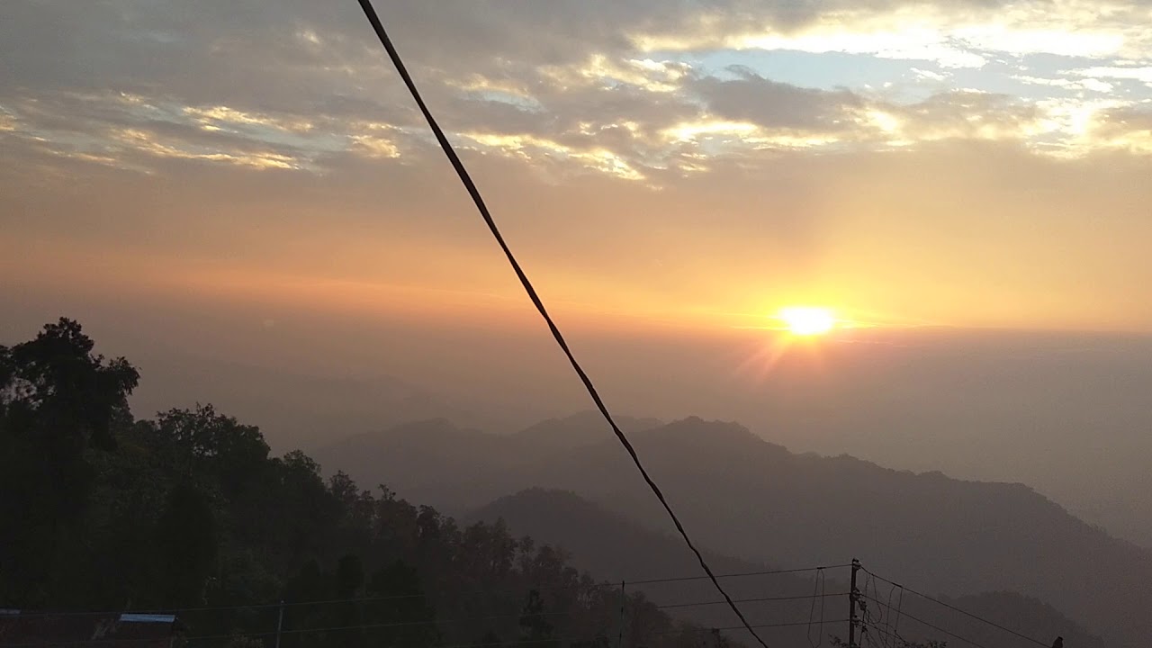 Sunrise at Latpunchar.