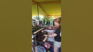 janur kuning kdj ocha #dangdut #Kdjcewek #pemainorgancewek