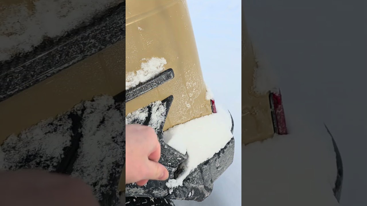 кому только одному) 