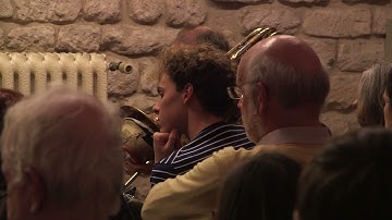 Tom Johnson: Illustrated Music #34, Intervals