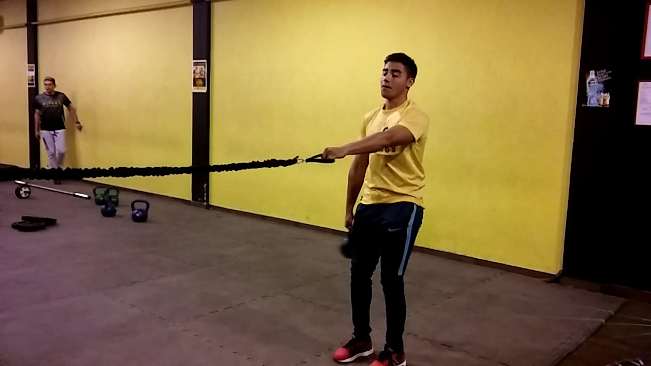Cargada + estocada posterior + tracción camera iphone 8 plus apk