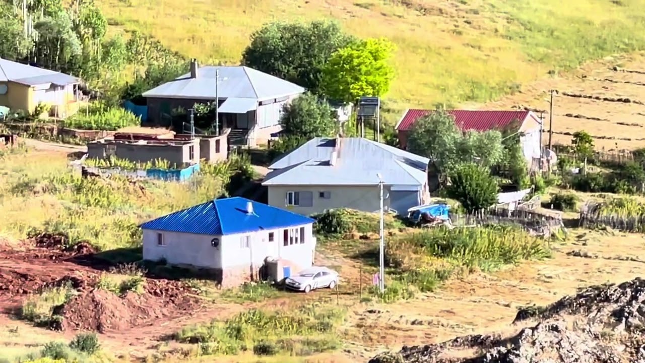 ERZURUM DİVANHÜSEYİN KÖYÜ / Arpadere Köy yolu #memleketim #köy #köyhayatı #köydeyaşam #şehirdenköye