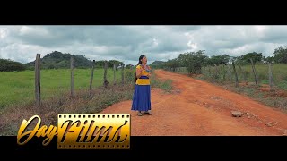 Reyna Bartolon Mi Vida Esta Confiada En Dios Video Oficial