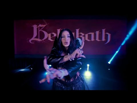 Yo soy así super wow - BELLAKATH - La Reina Del Reggaeton Mexicano