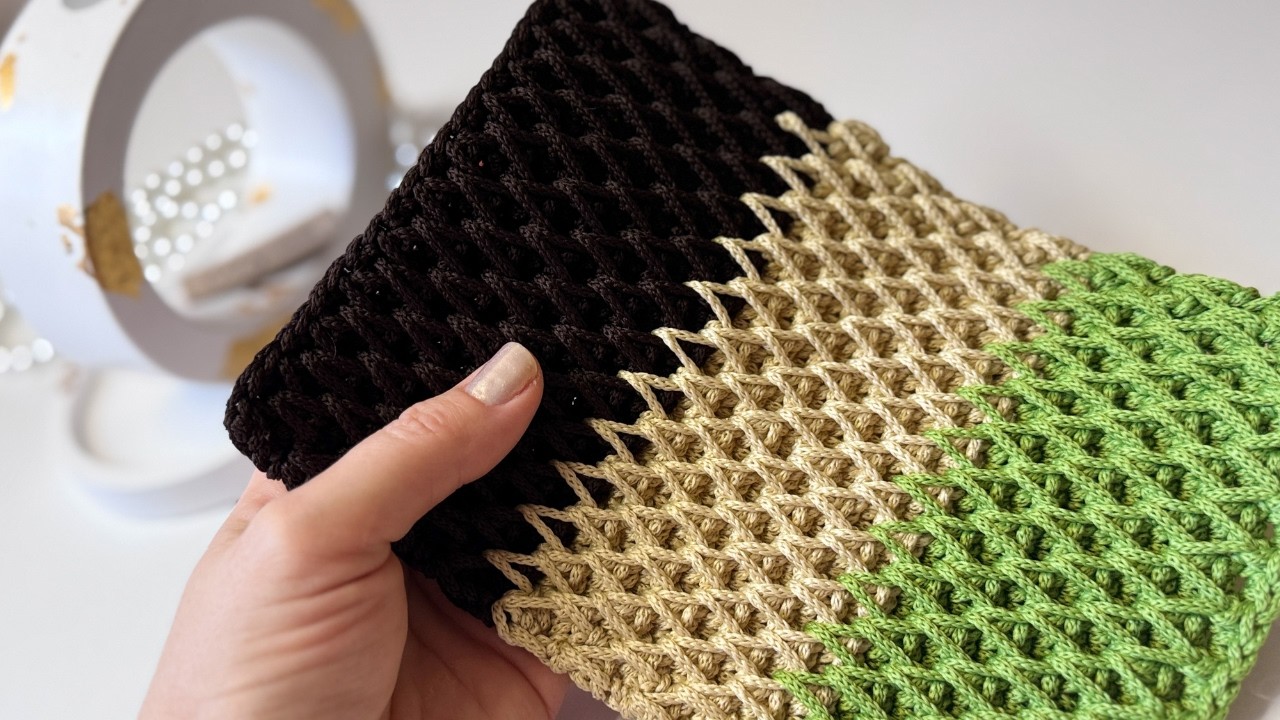 Как вязать узор соты крючком...Вязание крючком для начинающих